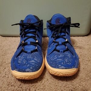 Nike Kyrie 7 Sisterhood Hyper Royal Blue Black Basketball Shoes Size 6Y